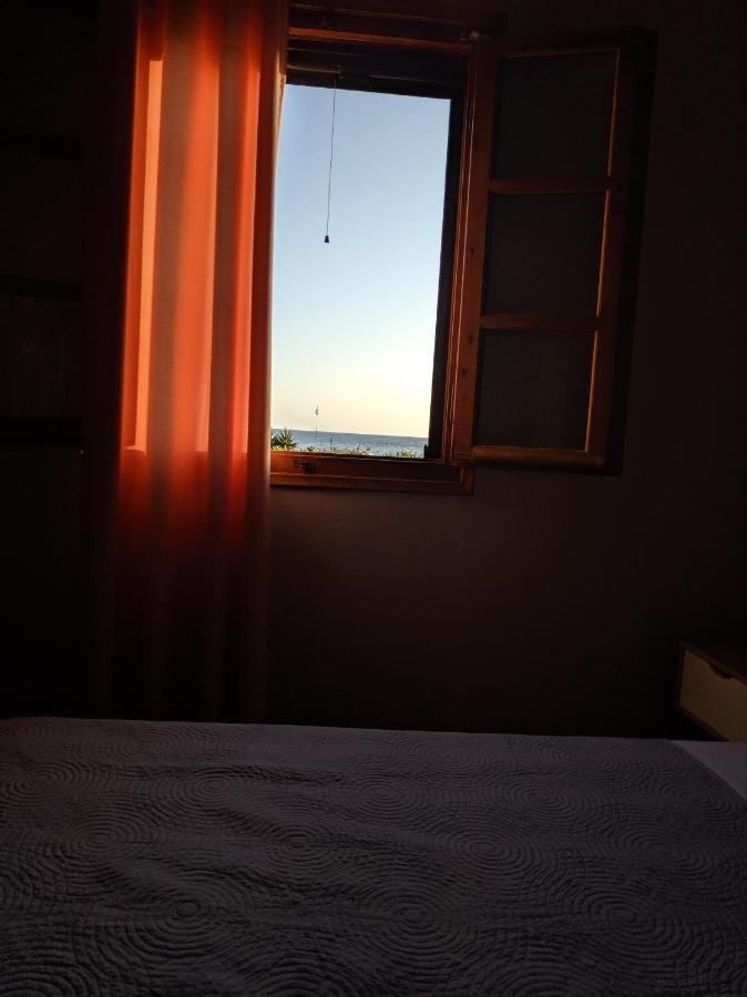 Tramonto Nel Delfini Appartement Kini Buitenkant foto