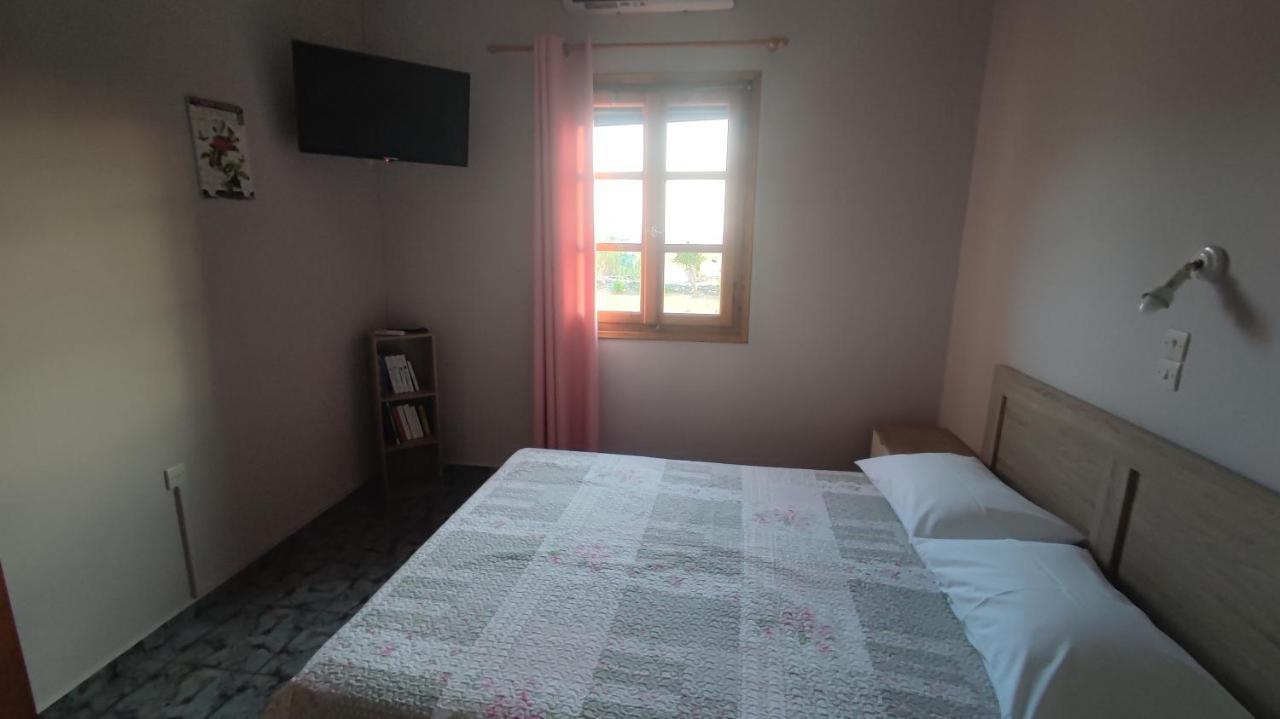 Tramonto Nel Delfini Appartement Kini Buitenkant foto